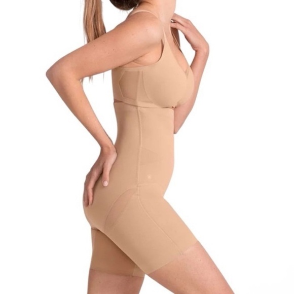 Honeylove SuperPower Short Shapewear Sand Nude Beige Medium - Picture 2 of 9